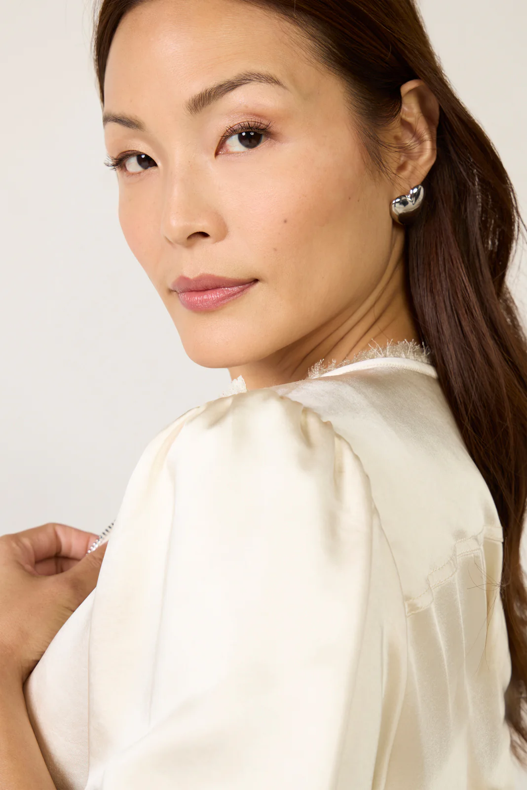 Tilly Satin Zip Up Top - Image 3