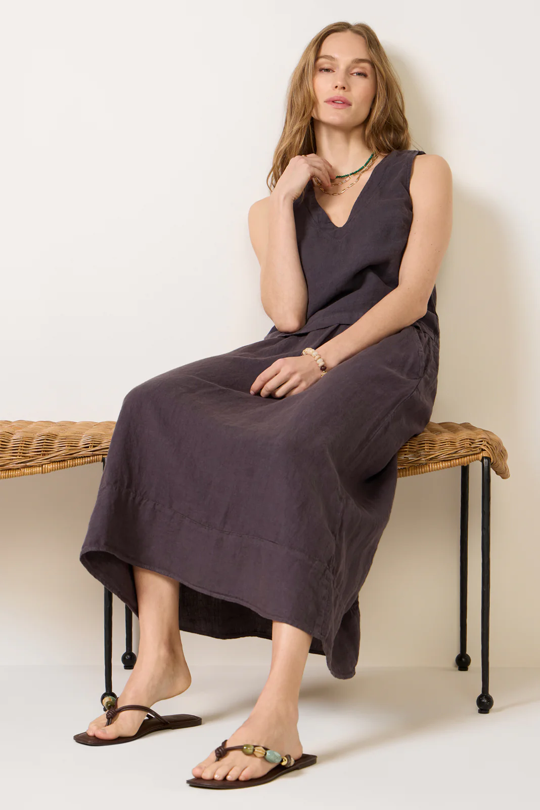 V Neck Linen Tank - Image 5