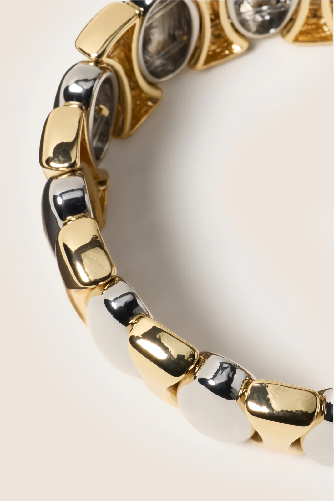 Vera Statement Bracelet - Image 2