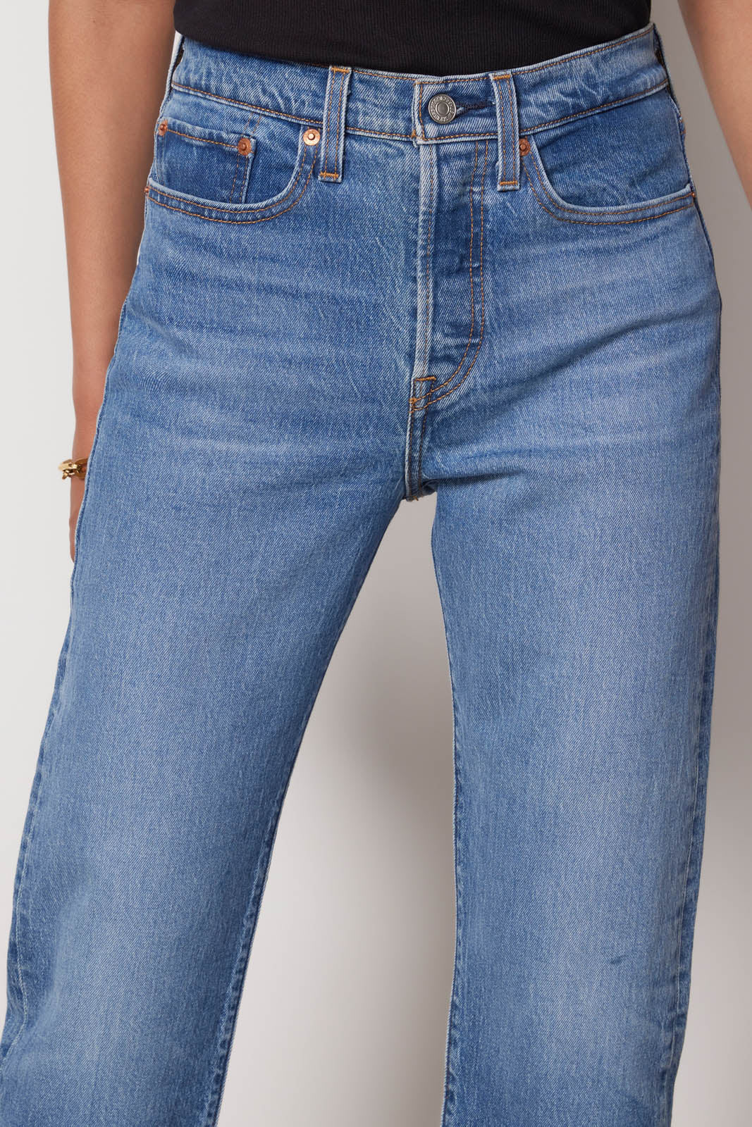 Wedgie Straight - Image 2