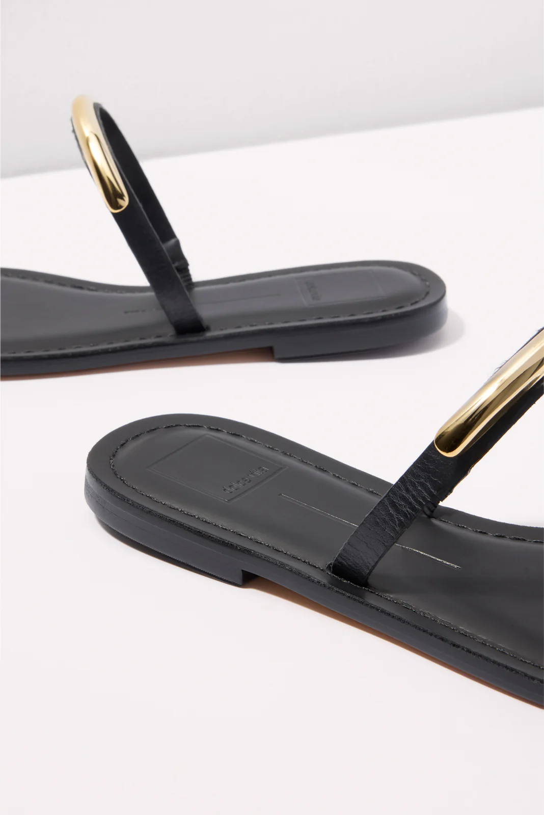 Wink Flat Sandal - Image 3